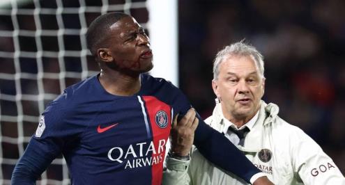 قبل مواجهة برشلونة.. باريس سان جيرمان يصدر تحديثاً حول إصابة موكيلي